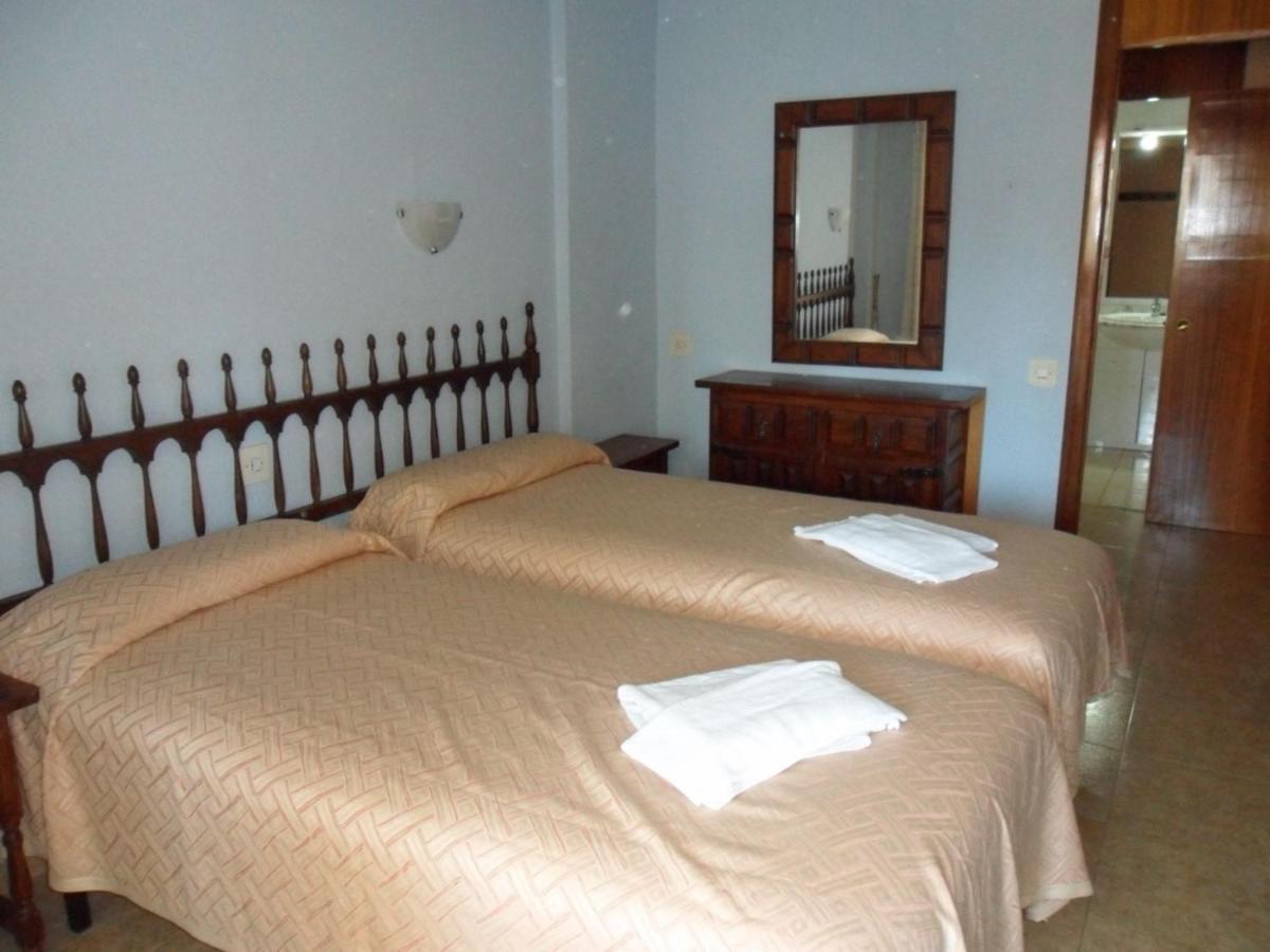 Apartamentos Cervantes Benidorm Dış mekan fotoğraf
