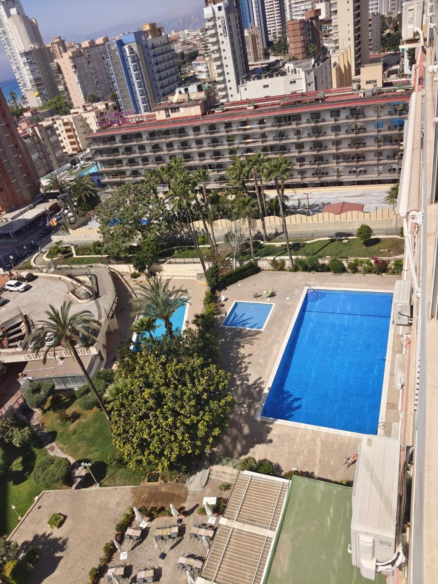 Apartamentos Cervantes Benidorm Dış mekan fotoğraf